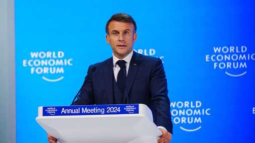 Emmanuel Macron WEF 2040 Davos